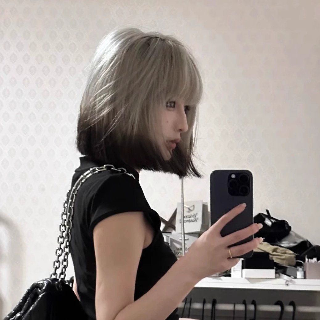Kony wig one-size-fits-all wig short hair black and white gold gradient subculture female full headgear light color shoulder-length hair